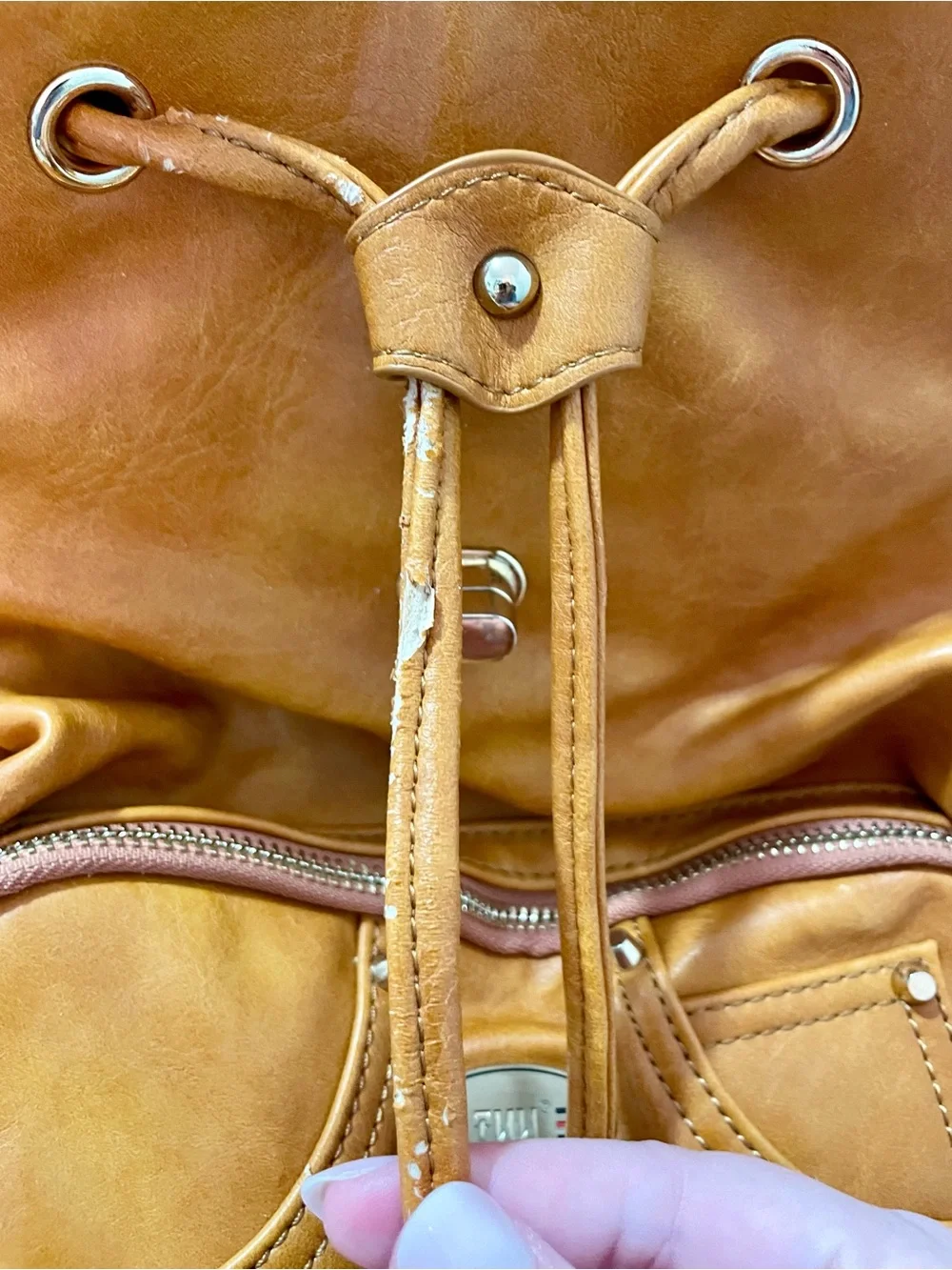 Fyy stylish cognac